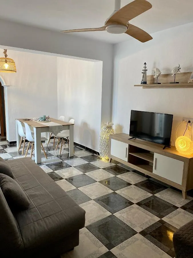콘일데라프론테라 Piso En Conil Con Vistas Al Mar 아파트 0*,  스페인